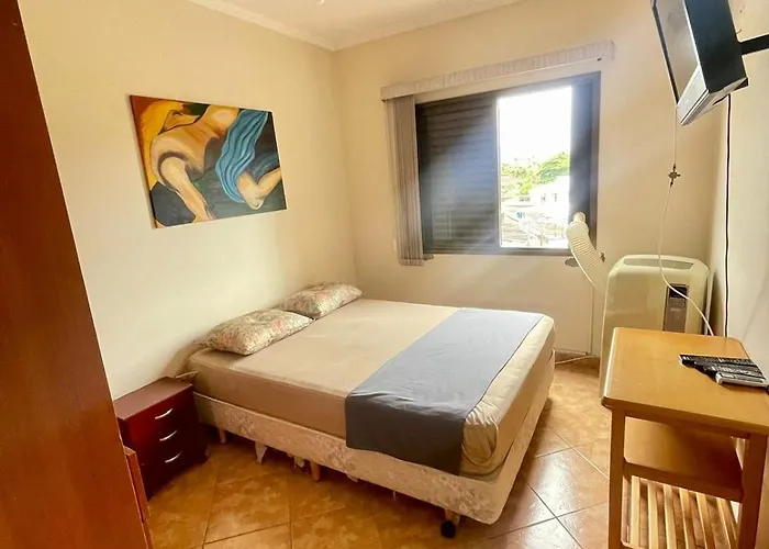 Apartamento no Guarujá na praia da Enseada